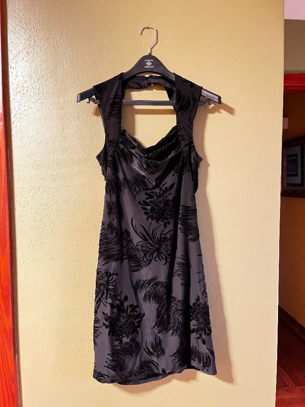 Spense Black Ruched Burnout Velvet Sheath Dress Size 4
